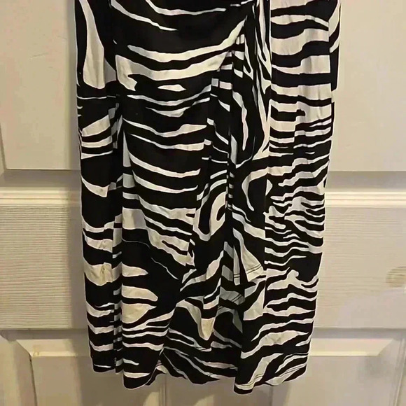 Karen Kane Dress - Picture 3 of 6